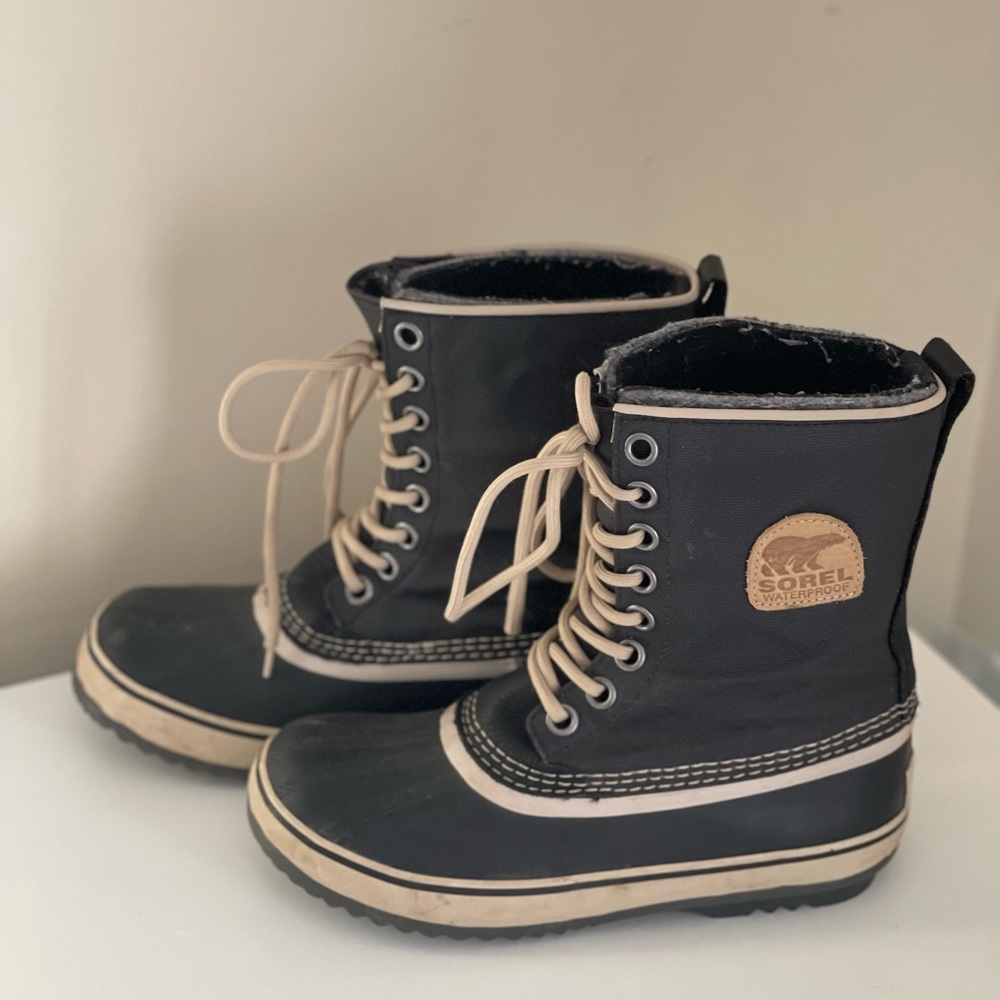 Sorel Duck boot womens 7.5 winter snow boots rain waterproof